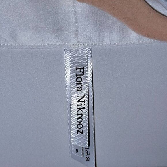 Flora Nikrooz Womens‎ Robe Sz S Open Front Cream Lace Intimates Minimalist Relax - Picture 8 of 10